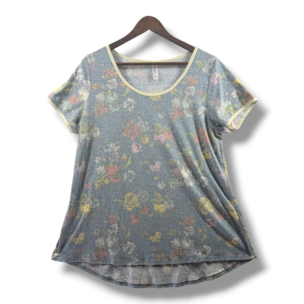 LuLaRoe Classic T Short Sleeve Floral Scoop Neck High Low Hem Gray Top Large